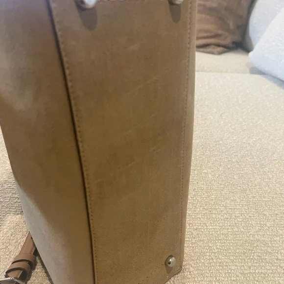 Coach Willow Shoulder Bag - Picture 3 of 12